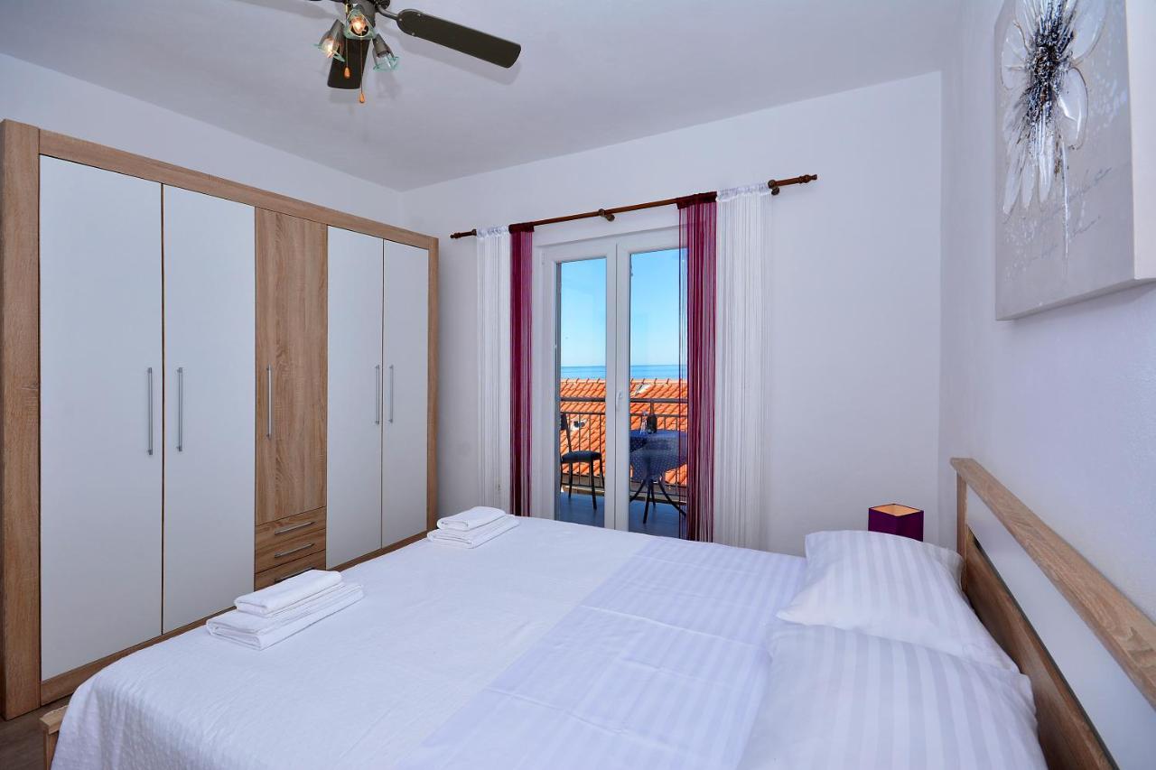 Apartment 'Mimo' In Milna - Hvar Exterior foto