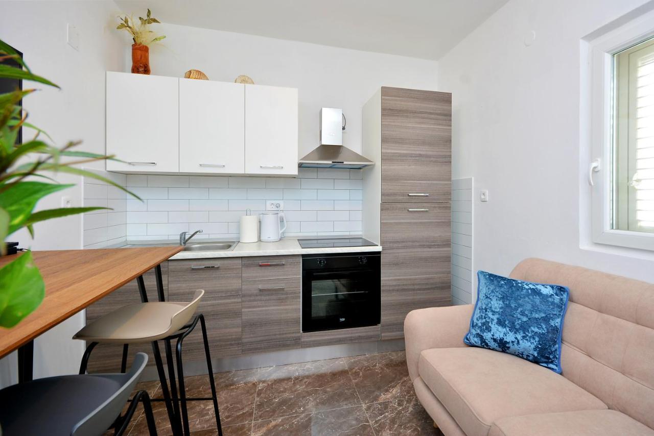 Apartment 'Mimo' In Milna - Hvar Exterior foto